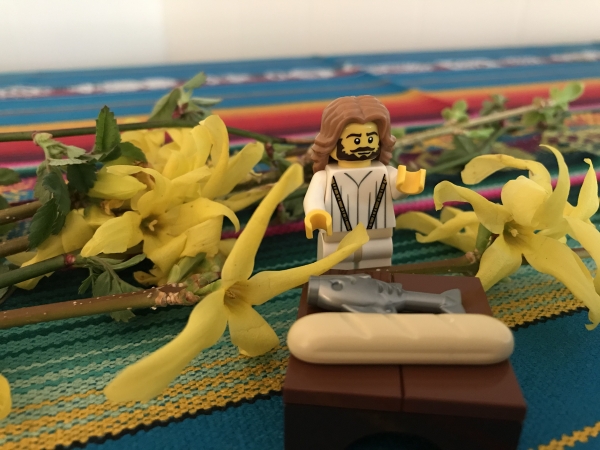 April 5th: Palms & Jesus for your altar